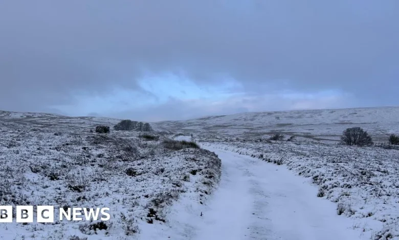 North Yorkshire snow and ice bring travel disruption and warnings