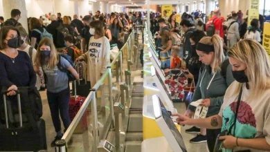 Officials at LAX warn about holiday delays as government shutdown continues to affect operations