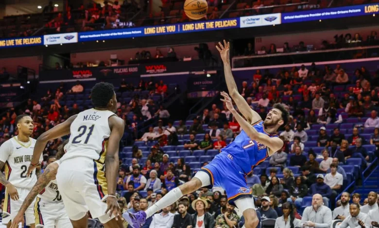 Oklahoma City Thunder rolls to 49-point first quarter and routs Pelicans 126-109