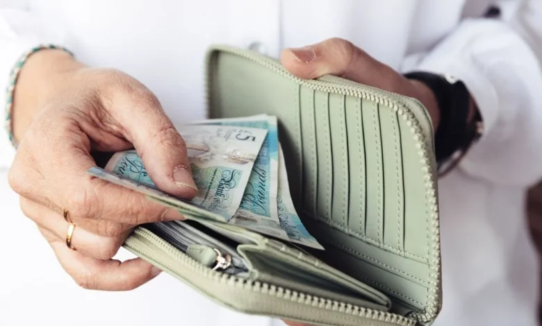 Older state pensioners given extra £422 per month from DWP