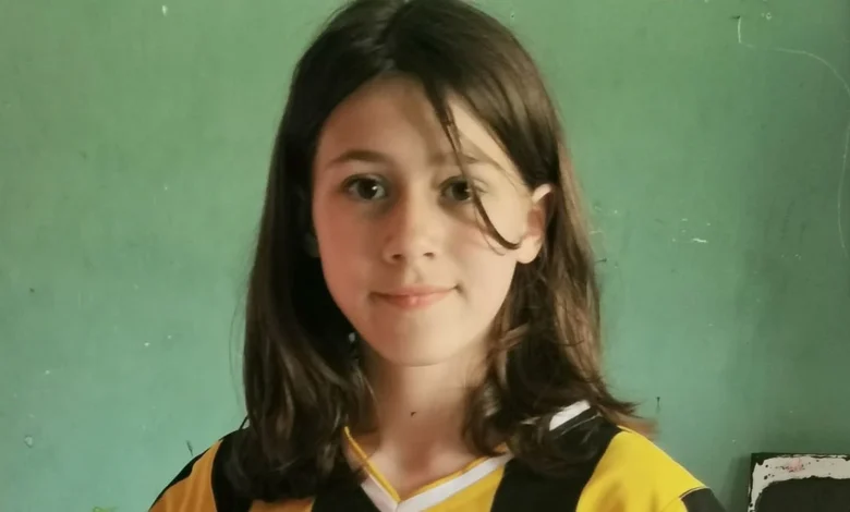 Olivia Curley: School pays tribute to 11-year-old girl after 'unexplained' death