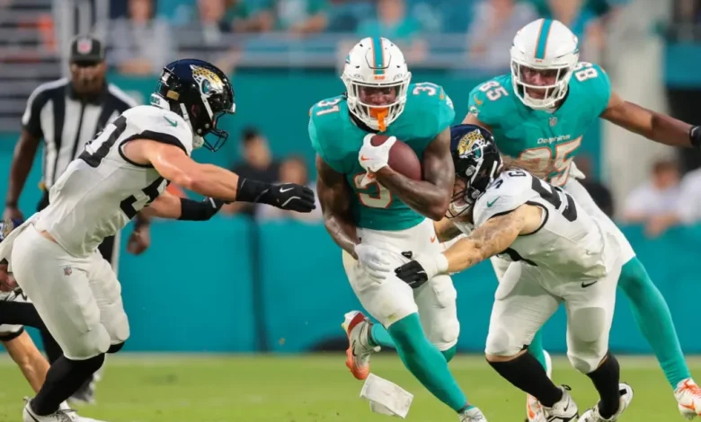 Ollie Gordon II Fantasy Hub: Week 11 Injury Update, Start 'Em/Sit 'Em Advice, Points Projection, and Weather Impact