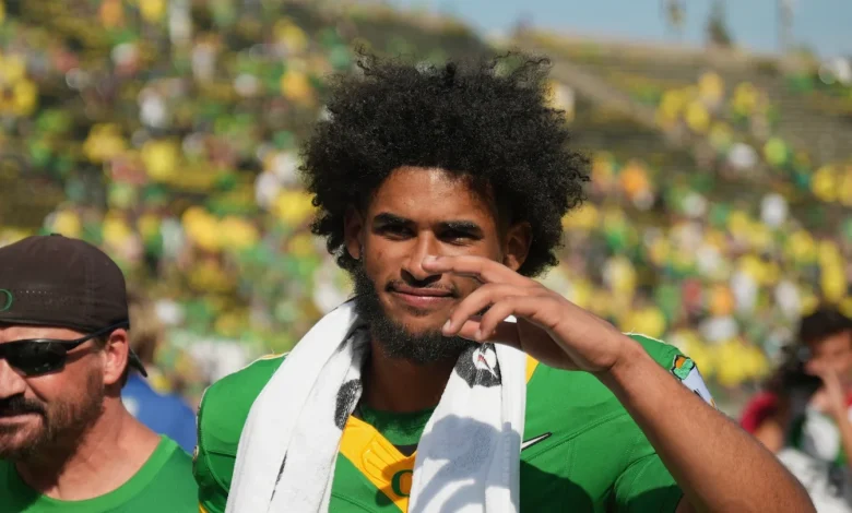 Oregon Quarterback Dante Moore Joins NIL Elite As Value Skyrockets