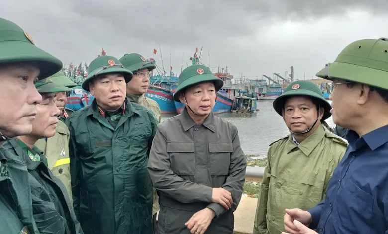 PM orders postponement of non-essential meetings to respond to storm No.13