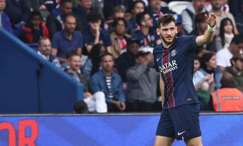 PSG : Khvicha Kvaratskhelia remercie Luis Enrique