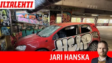 Pääkirjoitus: Suomi-auto hajoaa tienposkeen ja omistajat vain riitelevät