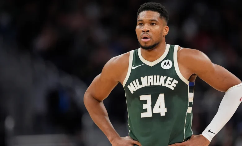 Pacers vs. Bucks injury report Nov. 3: Giannis Antetokounmpo, RayJ Dennis, and more