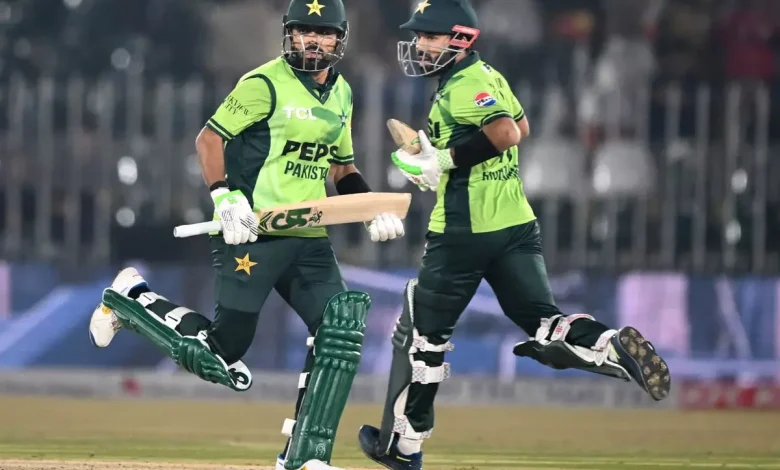 Pakistan beat Sri Lanka in second ODI as tour continues despite bombing
