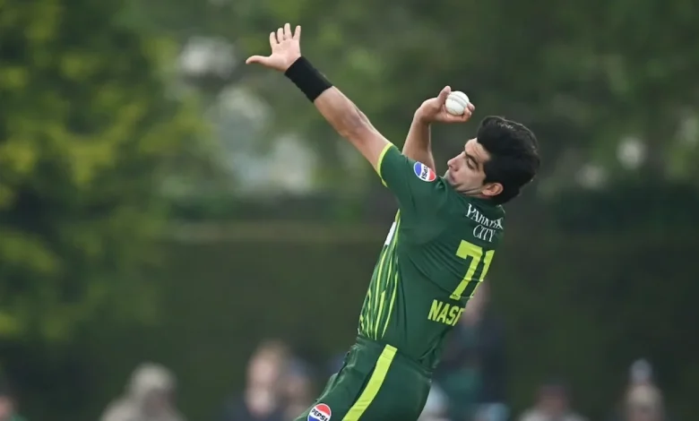 Pakistan opt to bat; Naseem, Usman Tariq back