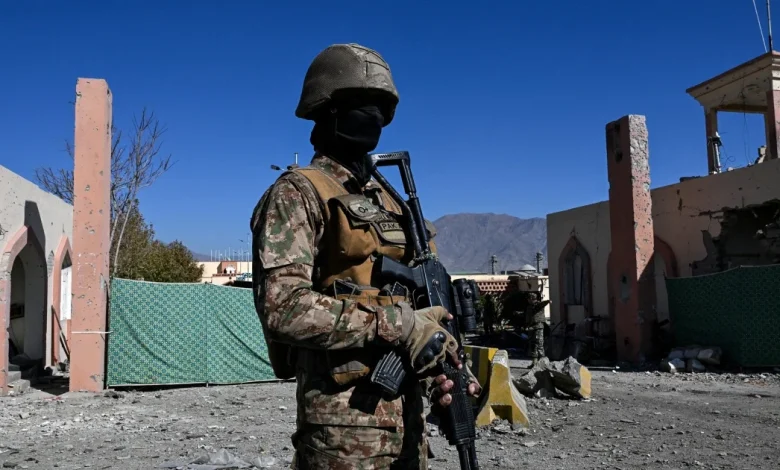 Pakistani forces step up raids near the Afghan border, killing 23 militants