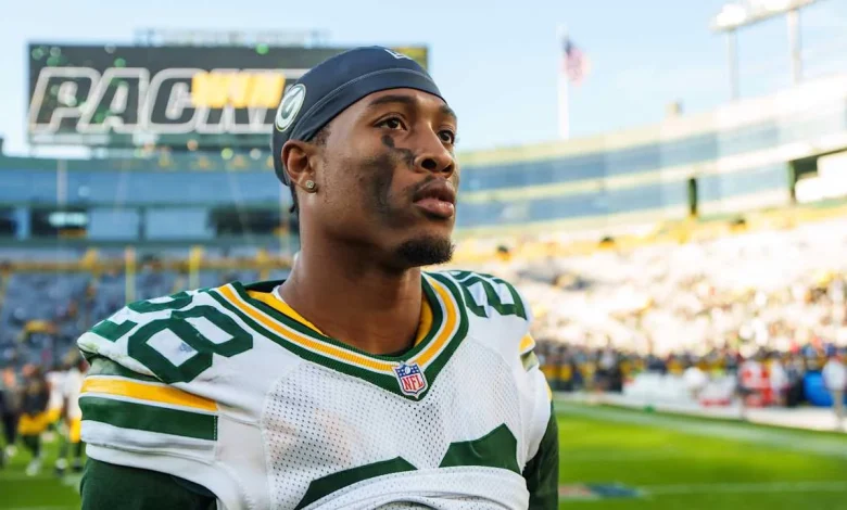 Panthers sign linebacker Isaiah Simmons