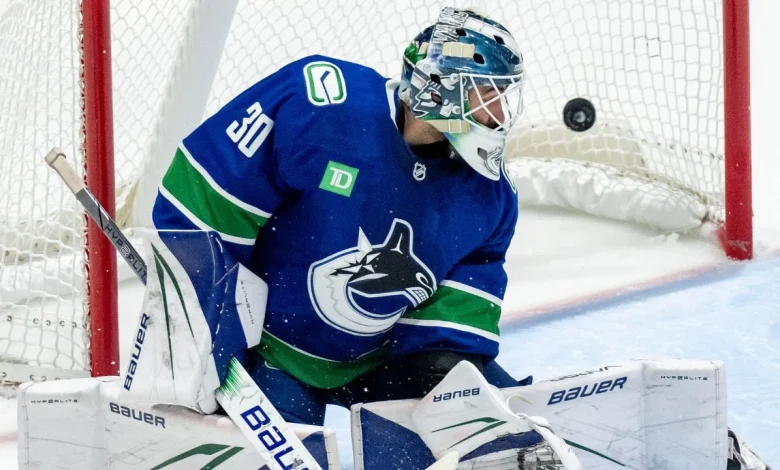 Patera, Kampf to start for Canucks, Garland day-to-day