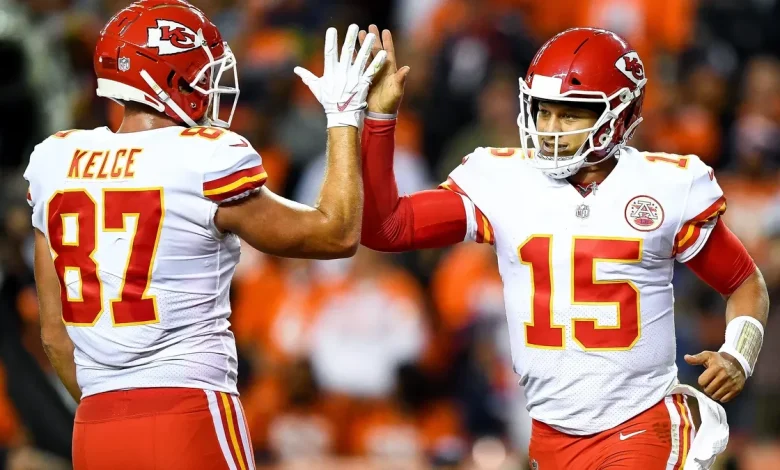 Patrick Mahomes, Travis Kelce arrive in style for Week 12 matchup vs. Colts