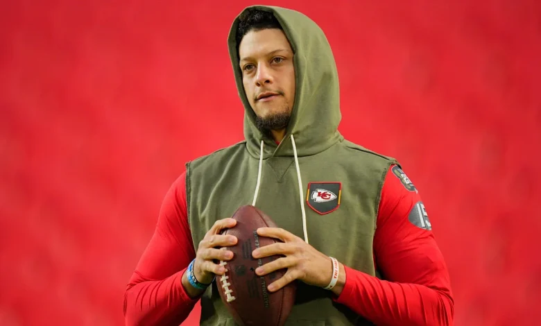 Patrick Mahomes vs. Daniel Jones: Breaking Down the QB Battle