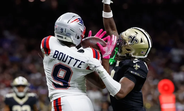 Patriots' Stevenson, Boutte ruled out vs. Bucs