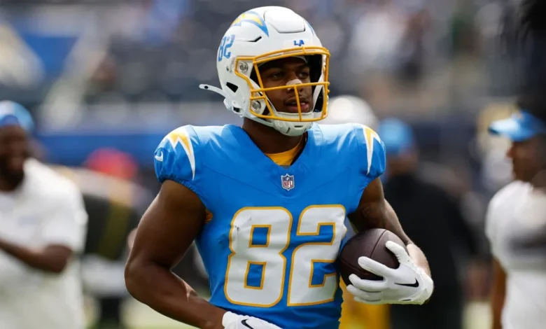 Patriots add receiver depth in deadline day signing