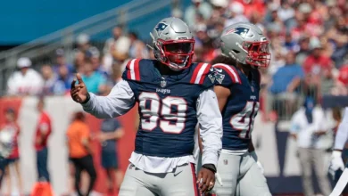 Patriots trade White to 49ers, Dugger to Steelers