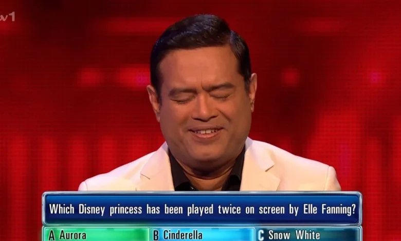Paul Sinha 'angry' as he runs out of time in blunder on The Chase