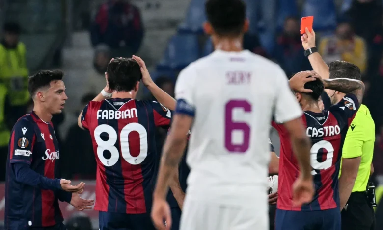 Perché Lykogiannis è stato espulso in Bolongna-Brann: rosso diretto per il difensore