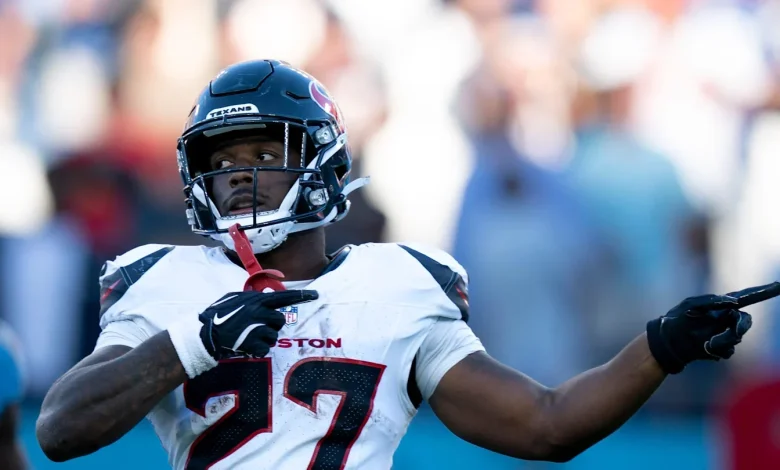 Perfect Week 12 TNF FanDuel DFS Lineup: Woody Marks Tops a Rewarding Ground-Attack