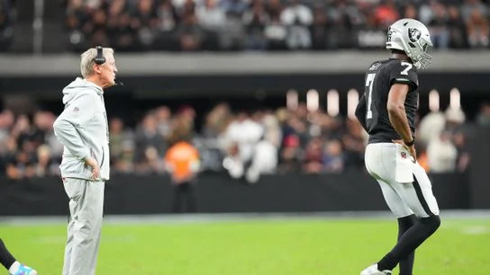 Pete Carroll Sends Message To Raiders After Reaching New Low vs. Browns