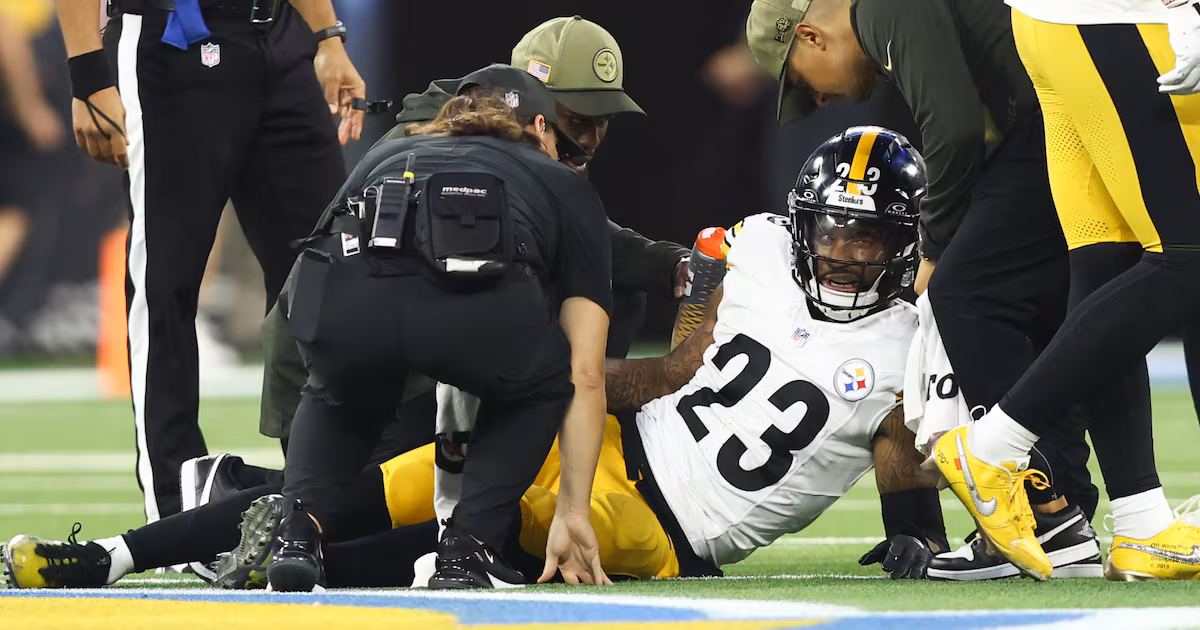 Pittsburgh Steelers CB Darius Slay exits Chargers game with concussion