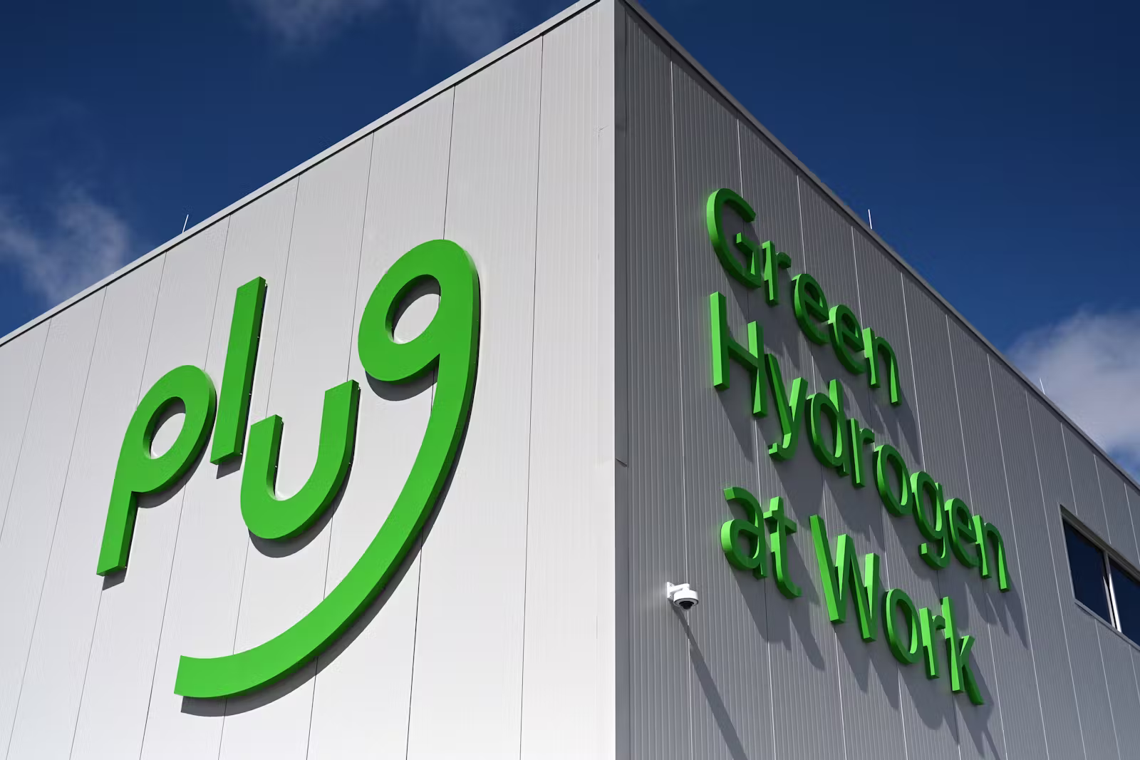 Plug Power’s stock sinks on refinancing as company announces $375 million convertible senior notes offering