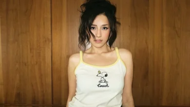 Pokimane Calls Out Fan Who Slid Into Her DMs for Months Before Getting Engaged