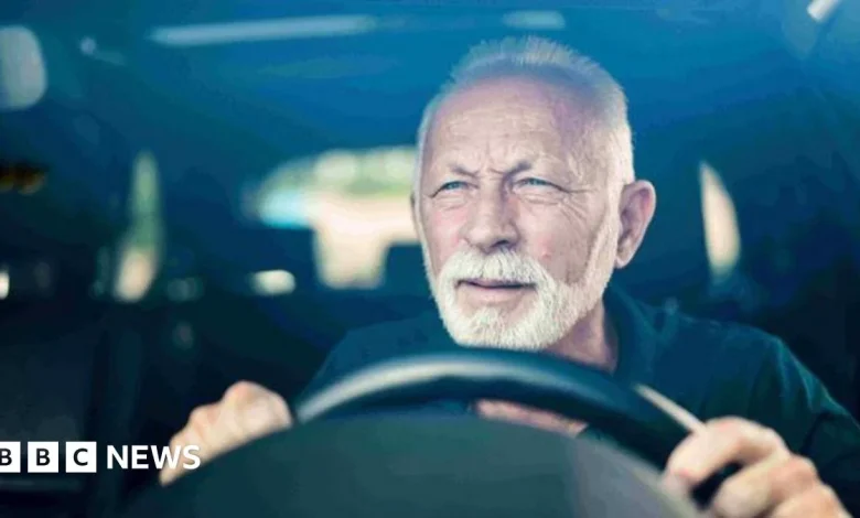 Police in Lincolnshire making spot checks to test drivers' vision