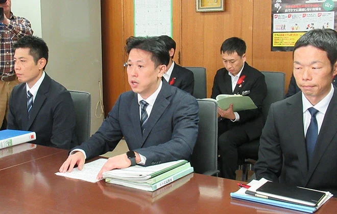 Police units sent to Akita, Iwate get OK to shoot bears with rifles