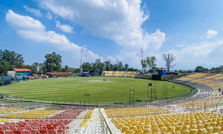 Police urge not to make crowds outside TU cricket ground