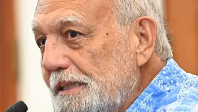 Political status = political games