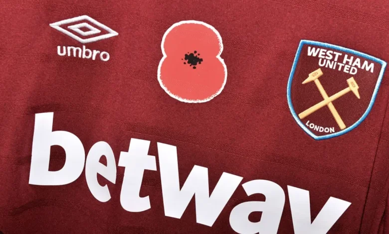Poppy shirts, Remembrance Day and viral tweets