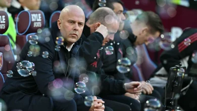 Premier League live updates: Liverpool drop Salah