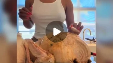 #PressPlay: #TSRFoodies — Ouuuu! 😋 Looks like #MeganTheeStallion threw zownnnnn for her in-laws! 🙌🏾 #KlayThompson (✍🏾: #TSRStaffLG)