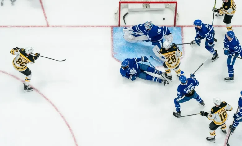 Preview: Boston visits the Leafs for a Saturday Night Special