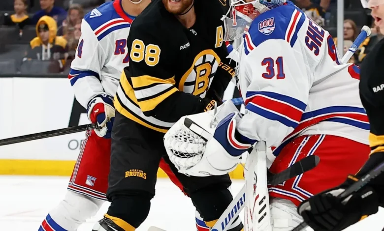 Public Skate: Bruins vs. Rangers