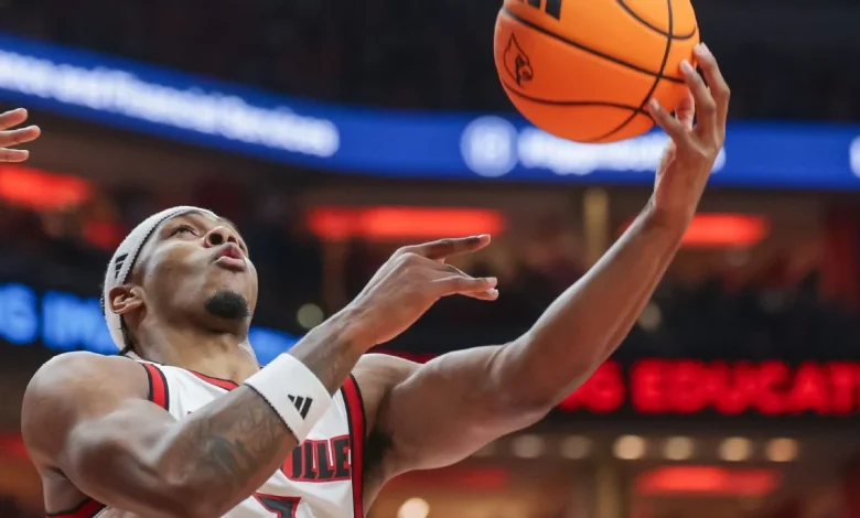 Purdue reclaims No. 1; Louisville, Illini into top 10