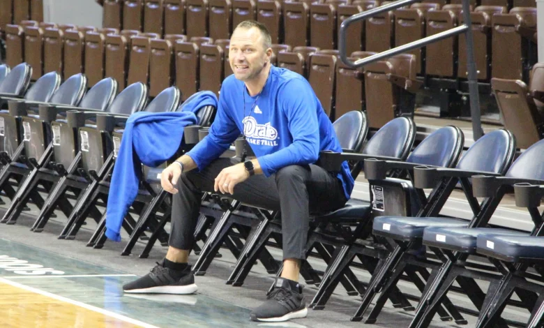 Q&A with Drake basketball coach Eric Henderson