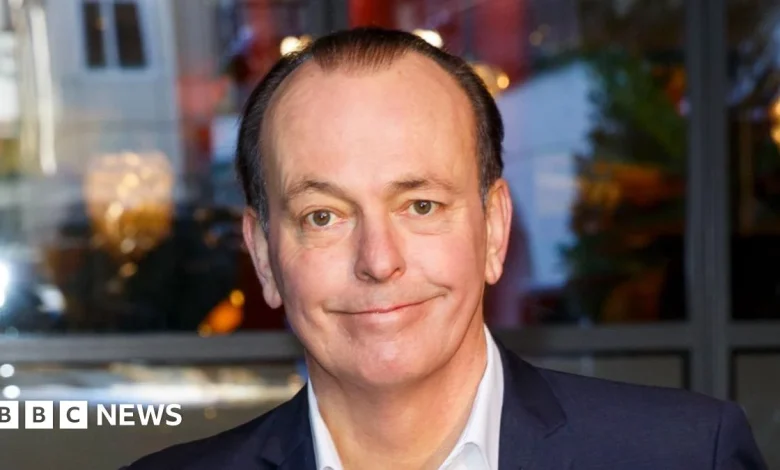 Quentin Willson: Former Top Gear and Fifth Gear presenter dies aged 68