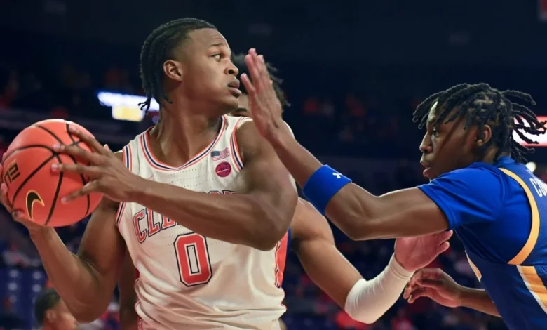 R.J. Godfrey Helps Clemson Avenge Morehead State Loss