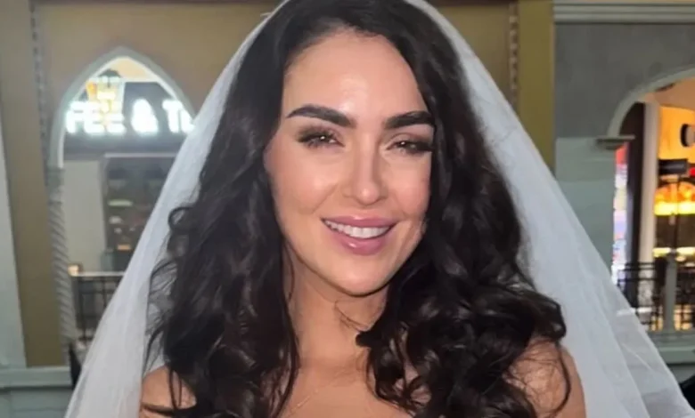 RTE star Laura Fox says goodbye to single life in Vegas…baby