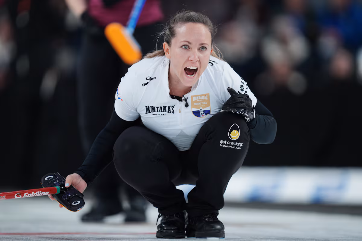 Rachel Homan beats Christina Black 5-4 in Olympic Curling Trials opener
