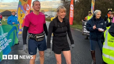 Radio 2's Sara Cox starts 135-mile run for Children in Need