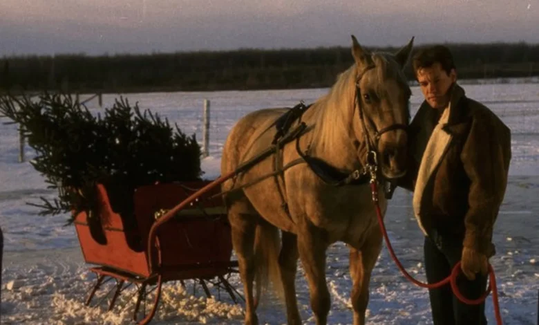 Randy Travis Goes Into The Vault, Releases Heartwarming Christmas Song “Where My Heart Is”