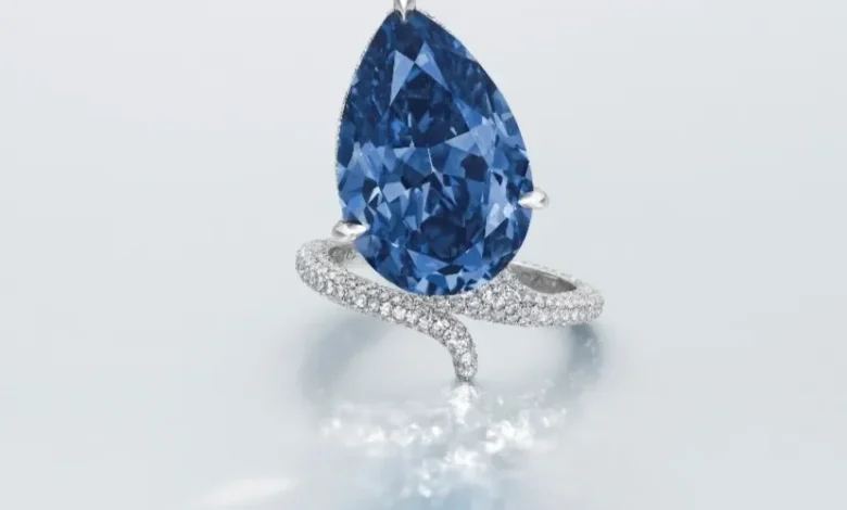 Rare “Mellon Blue” Diamond Sells for $25.5 M. at Christie’s