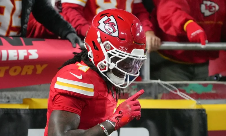 Rashee Rice TD makes it 7-7 in Buffalo