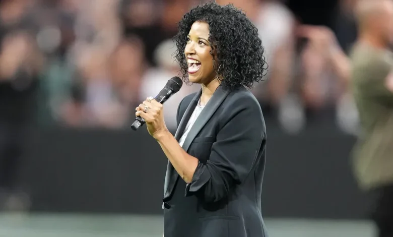 Ravens-Bengals anthem singer: Who is Renée Elise Goldsberry?