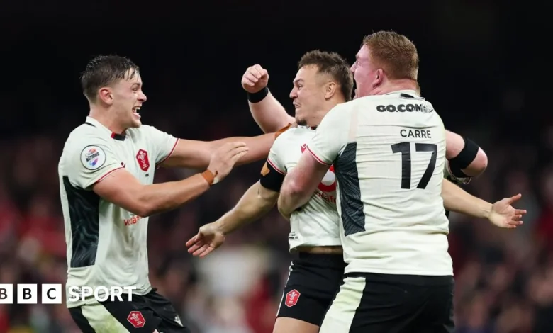 Reaction as late penalty clinches victory for Wales against Japan