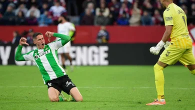 Real Betis secure derby bragging rights with firey win against 10-man Sevilla